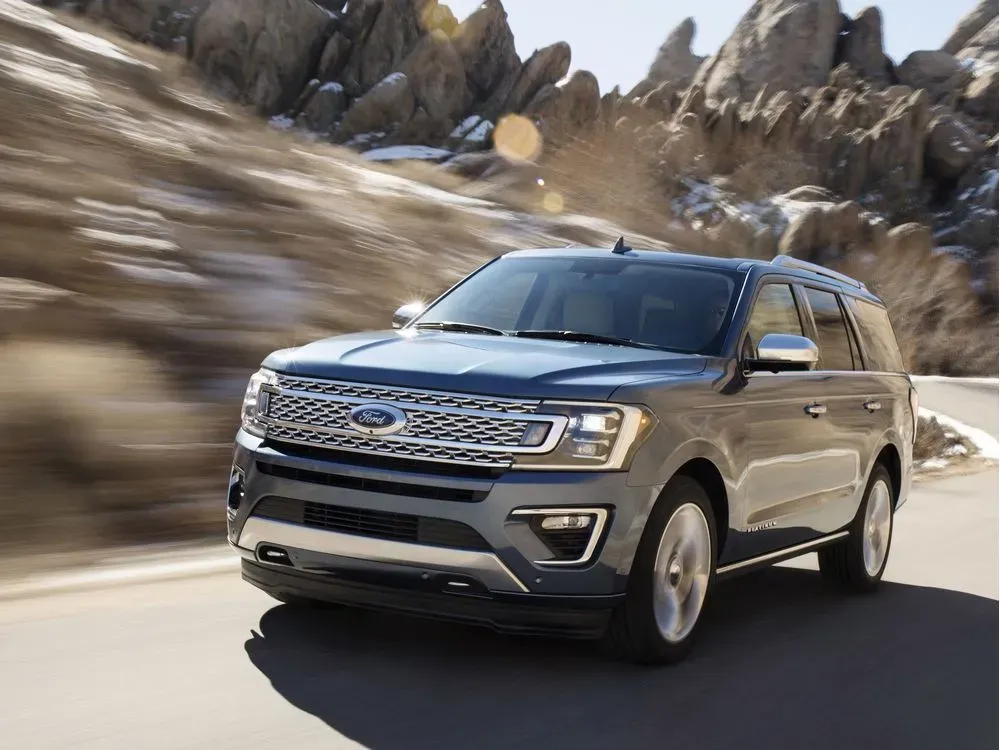 Village Ford. 10% more new customers with SMS
