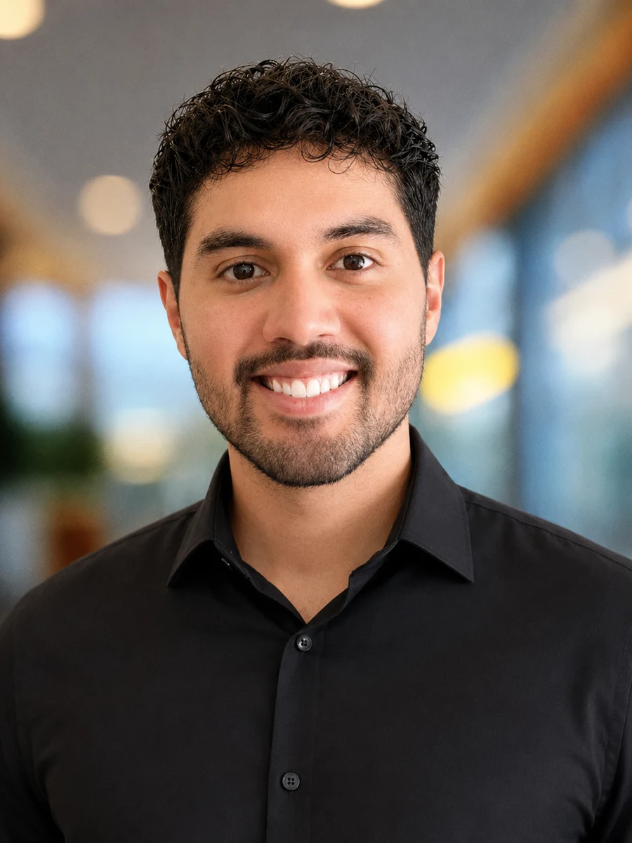Daniel Gomez, Fulfillment Director at ServiceLine Pro